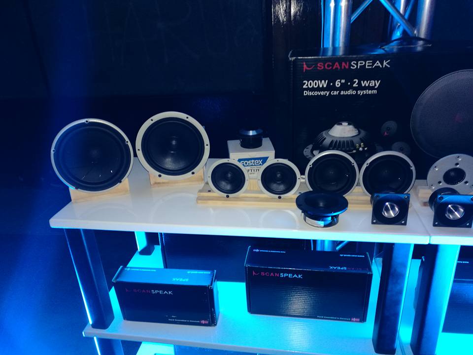 frankhasselriis's tweet photo. Samdee Audio Thailand at Thai Automotive Show, representing Scan-Speak πΆπ
#samdee #samdeeaudio #thai #Thailand #scanspeak #carspeakers https://t.co/g7c9iBn2s9