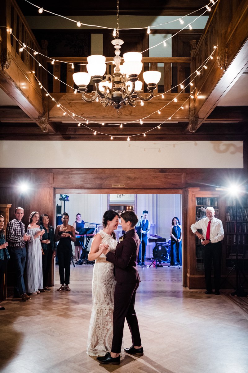 First dance in our Langara room!
• Photo by @JelgerAndTanja • Planning by Wild Hearts Collective •
#cecilgreenweddings  #realcouplesofBC #weddinggoals