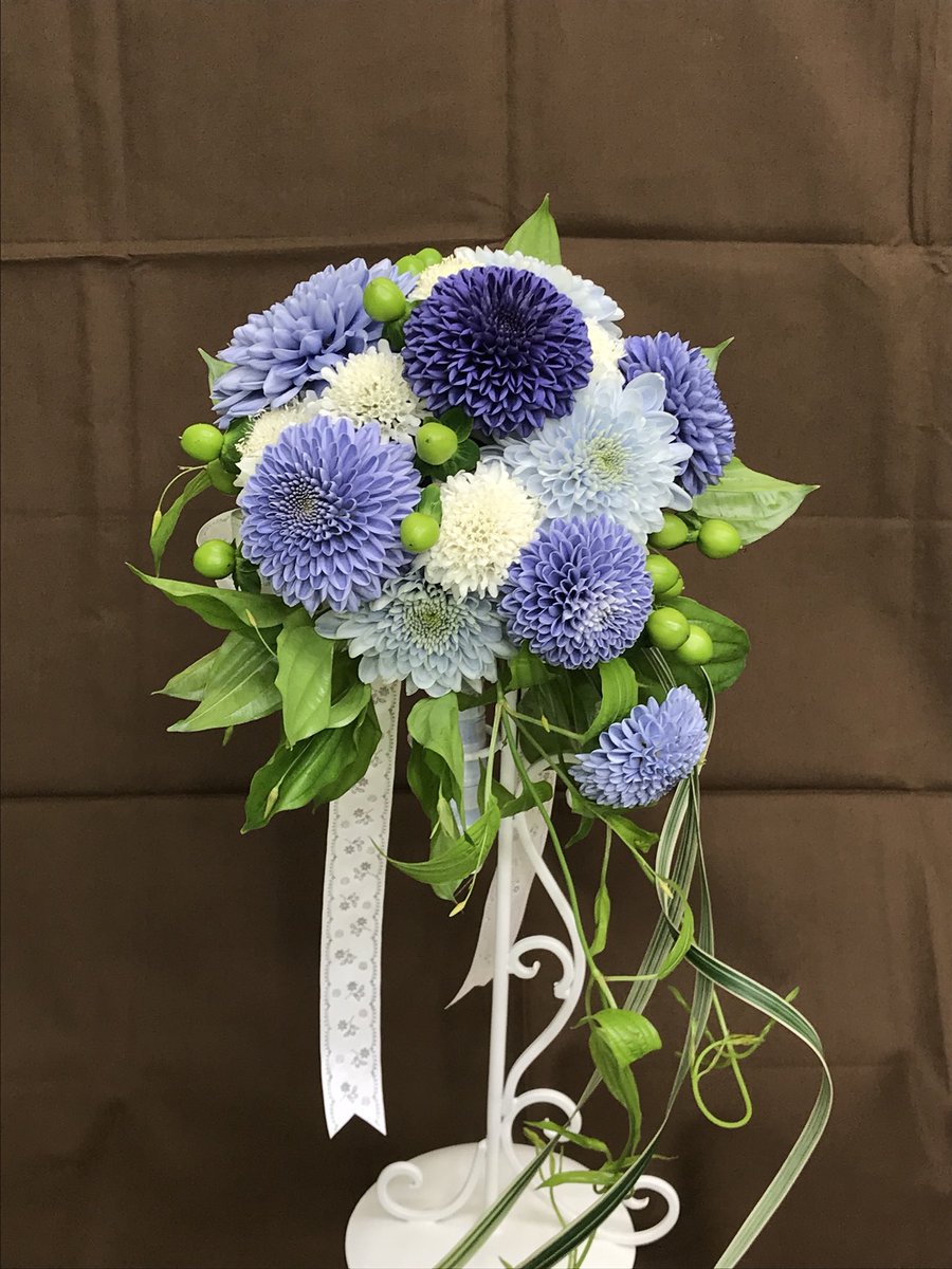 Noda Naonobu בטוויטר How Do You Like Blue Chrysanthemum Bouquet 青い菊のブーケはいかがですか Flower Bouquet Chrysanthemum Blue Chrysanthemum 青い菊 青いキク T Co D0nymwblue