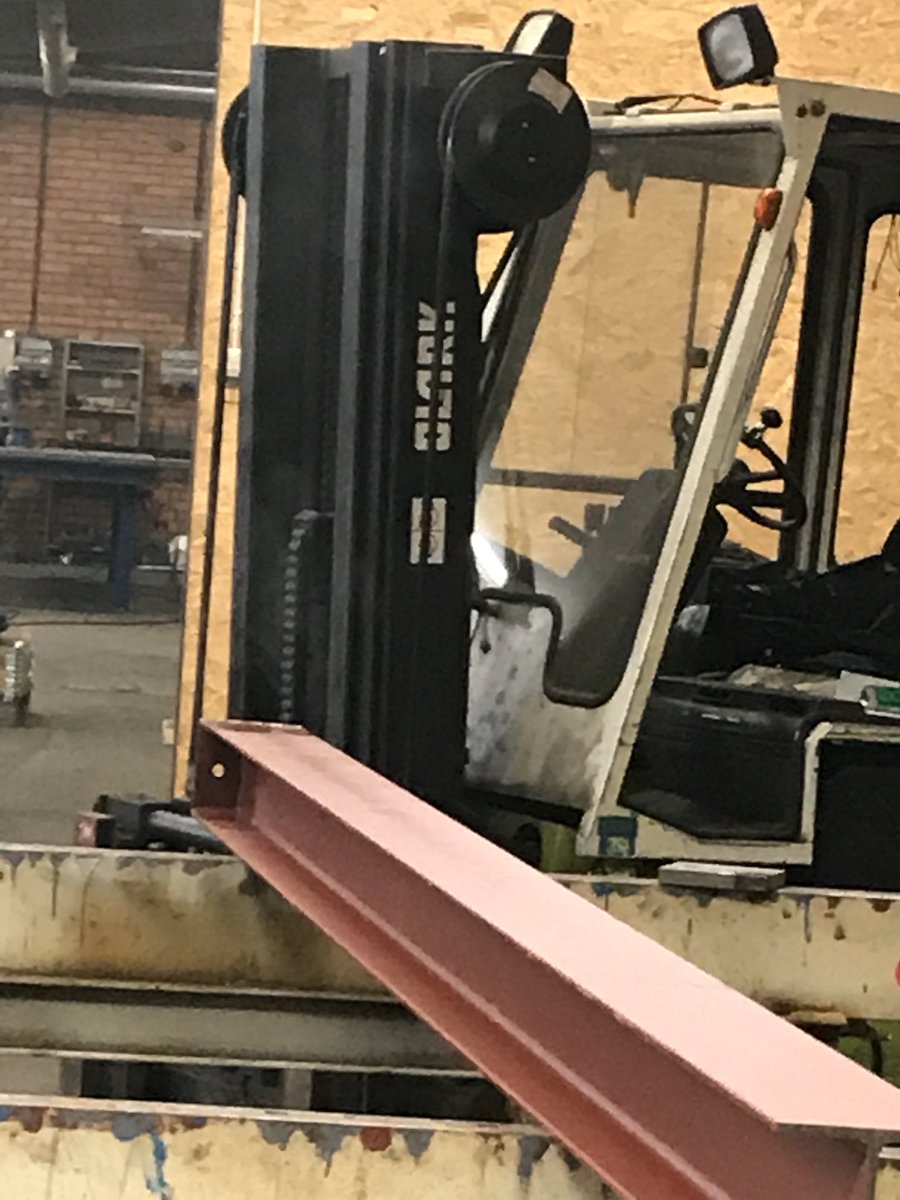 SvenssonKatrin's tweet photo. Studiebesök hos Citagon  med några arbetssökande inför yrkeskompetensbedömning och sedan skräddarsydd utbildning med fokus på praktik och förhoppningsvis jobb #Arbetsformedlingen #företagsrådgivare https://t.co/KQGnRla3nm