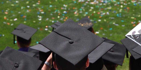 DavidGeurin's tweet image. Why valedictorians rarely become rich and famous — and the average millionaire&apos;s college GPA was 2.9 buff.ly/2AsnUie