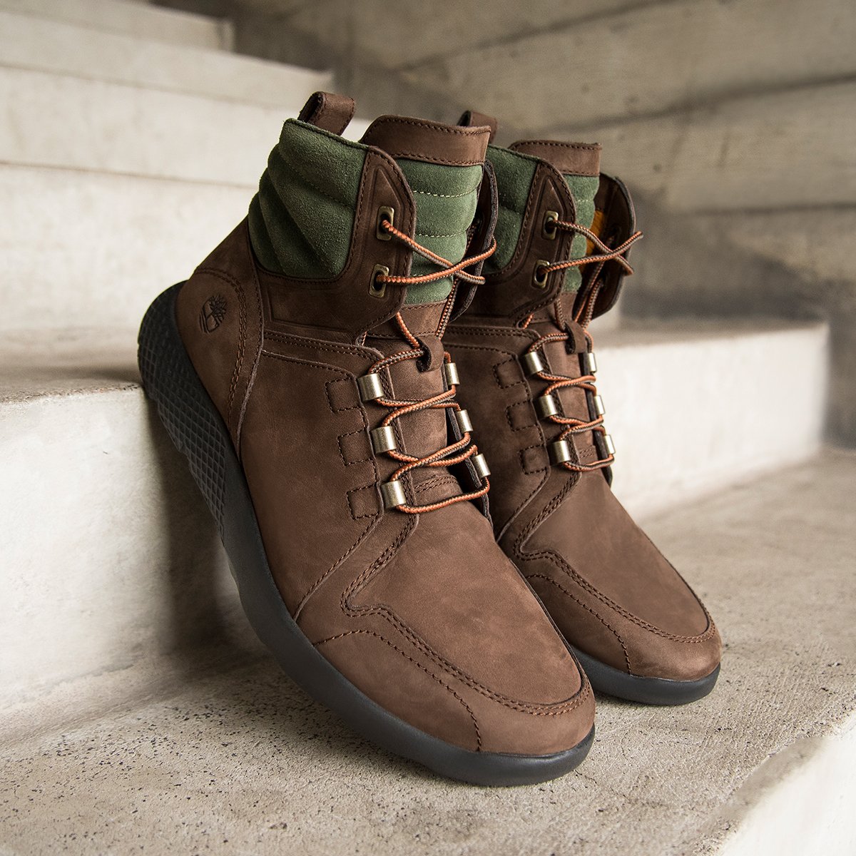 timberland flyroam hiker boot