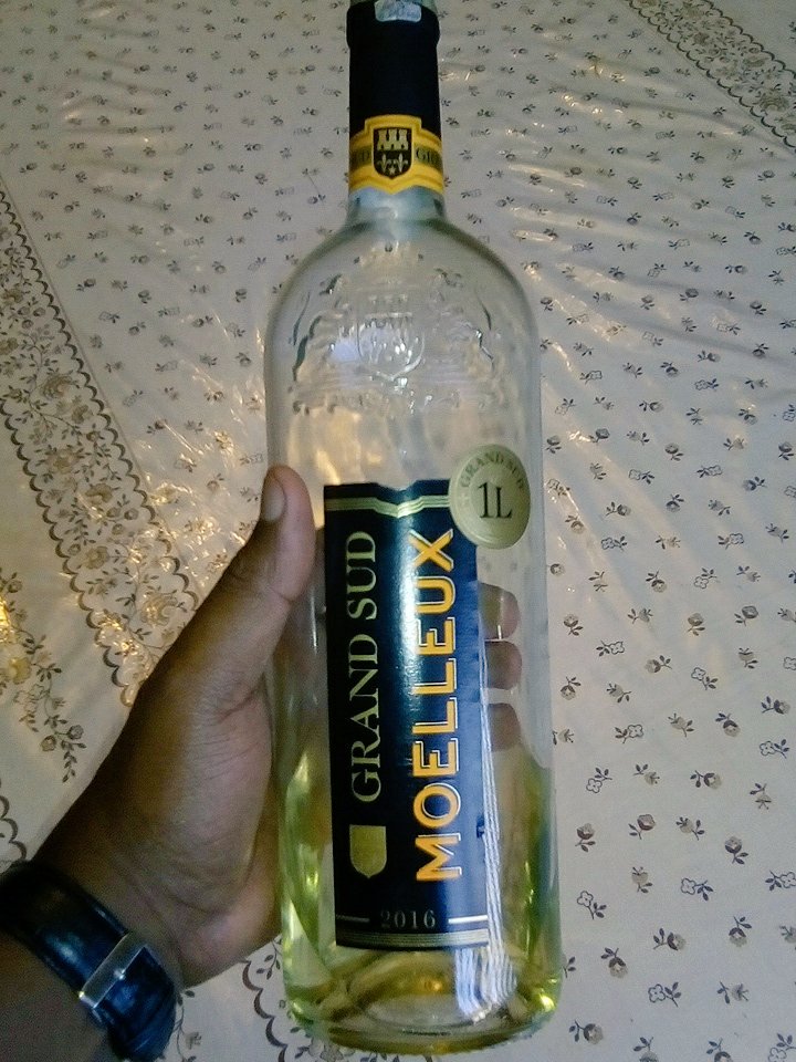 UlrichPola's tweet image. Tweet like @JoycyNgassam &amp;amp; @marthegael... 😂. 😂. 😉. 😎

Position &amp;amp; Intention?

#HappyThanksgiving2017 

#ShoutOut to U les Big Réssés...