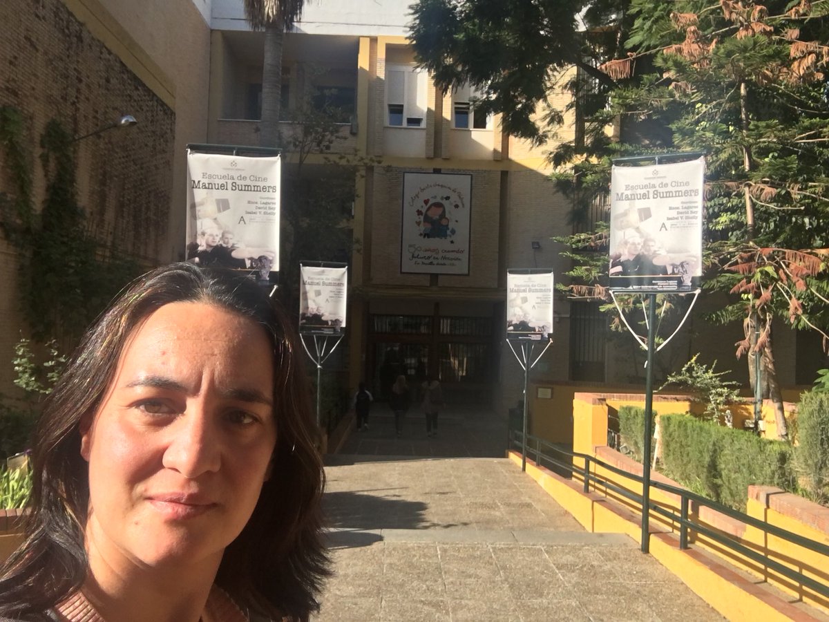 marser_edu's tweet photo. Ya he ubicado en el lugar donde haré el #BootcampGoogle organizado por @ieducando Vamos!! @GoogleForEdu @GonzaloETC @MarcSanzLopez https://t.co/qnZGKmLtS4