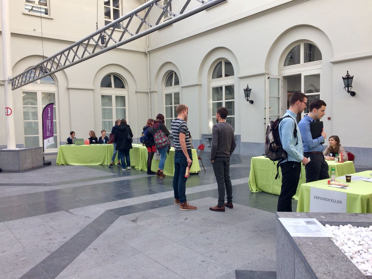 AMVB is ook van de partij op de #beroependag. <a href="/jacq_leeuwen/">JacquelinevanLeeuwen</a> Hopelijk levert dit veel enthousiaste erfgoedwerkers en nieuwe archivarissen op.