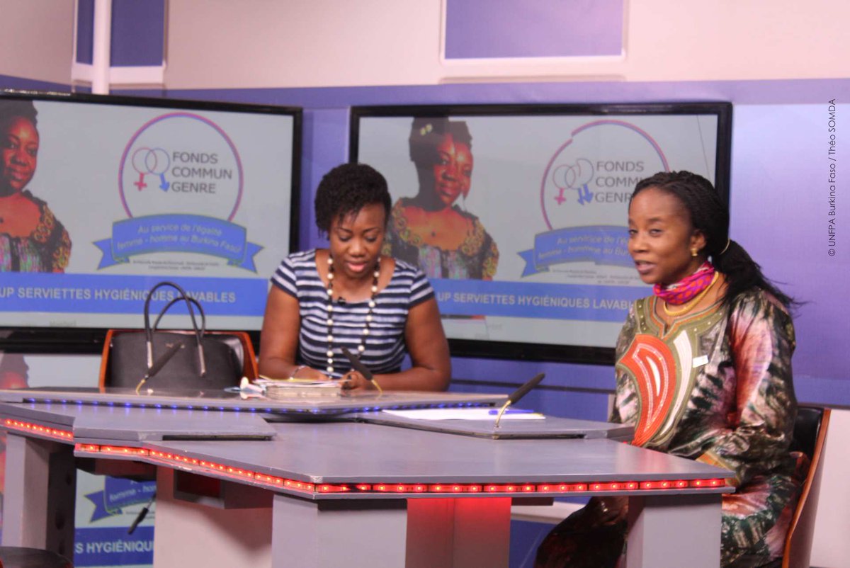 UNFPABF's tweet photo. l'accès aux moyens de production &amp; aux ressources pour les femmes reste une préoccupation en vue de l'égalité des genres au Burkina Faso.Le Fonds Comumun genre s'est investit ds l'#autonomisation des femmes et des filles en lançant le programme Start-up #FCG  #WomenEmpowerment https://t.co/cYGyC06hIe