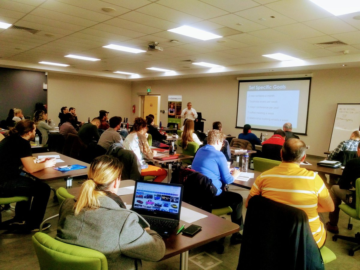 myrtledonnipad's tweet photo. It's the last day of our #StarterSeries, @andrewpatricio is reminding our #smallbusinessowners on setting goals, and networking for your business. @BizLaunch @SBCWindsorEssex https://t.co/MxPCFZUQ52