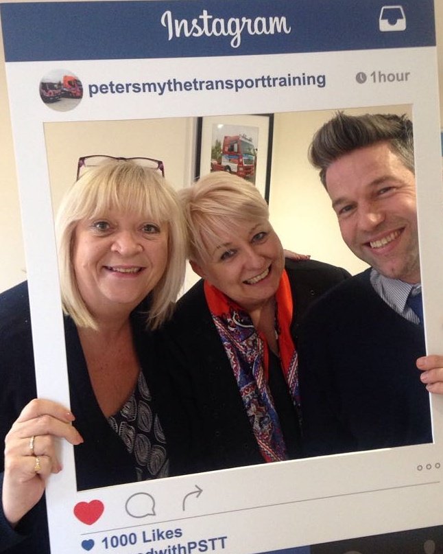 HGVschool's tweet photo. Some of us! #ipassedwithpstt #attheoffice #selfieframe https://t.co/bVvdG3wNKX