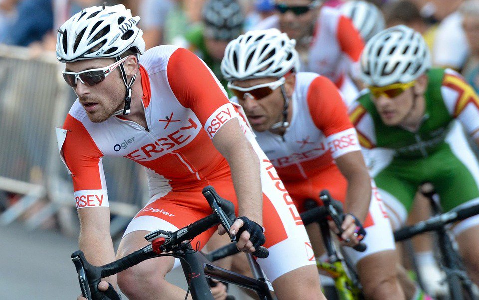 CouponHubca's tweet image. Shop all your required cycling clothing and accessories from #MerlinCycles via #CouponHub
couponhub.ca/store/merlin-c…