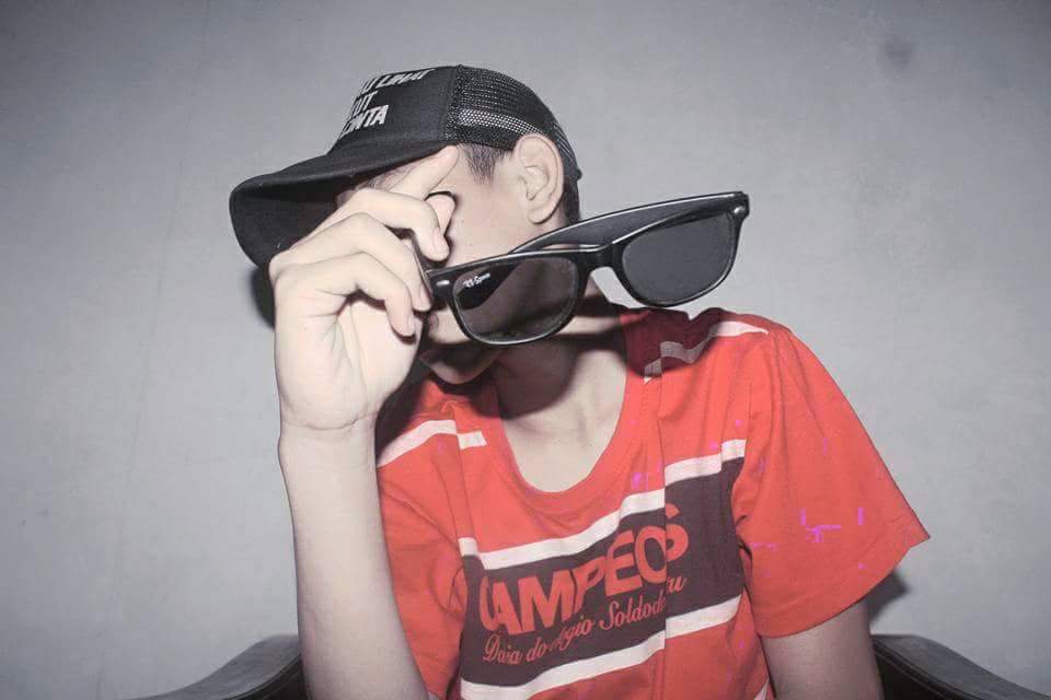 MustofaRaffel's tweet photo. Malem semua ka ... Maaf jarang ol ... https://t.co/yMyGBTa0R9
