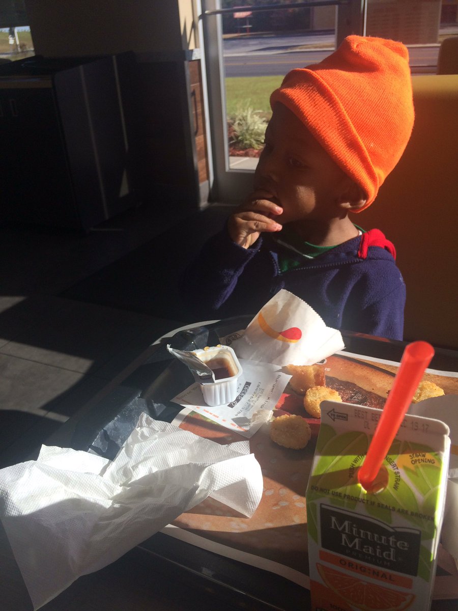 _JusDatAmazing's tweet photo. My son this MORING 😍 https://t.co/PdGQEc9mxG
