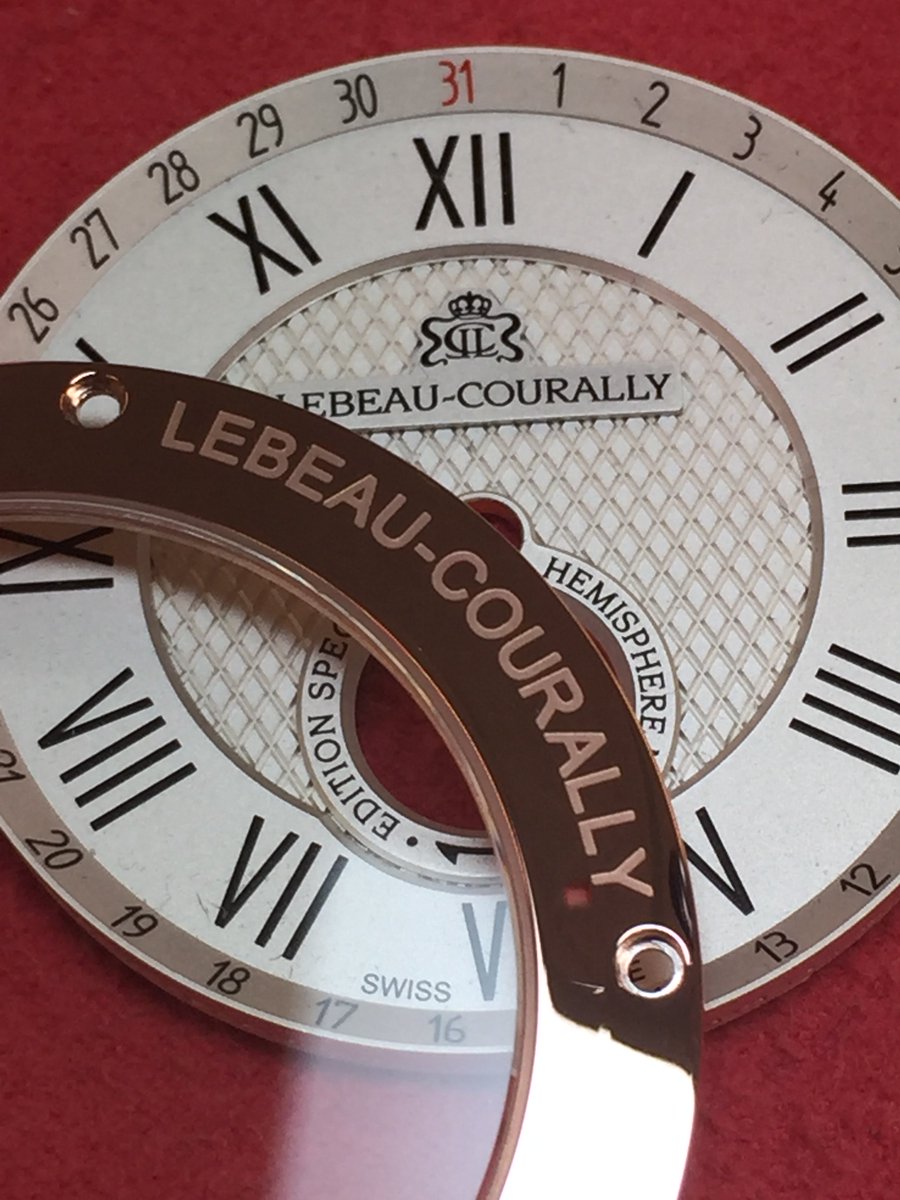 A dial and a caseback ready to fit a new Lebeau-Courally timepiece ! Everything is done in house at our Le Locle manufacture, where Belgium meets Switzerland... Have a good week-end all !