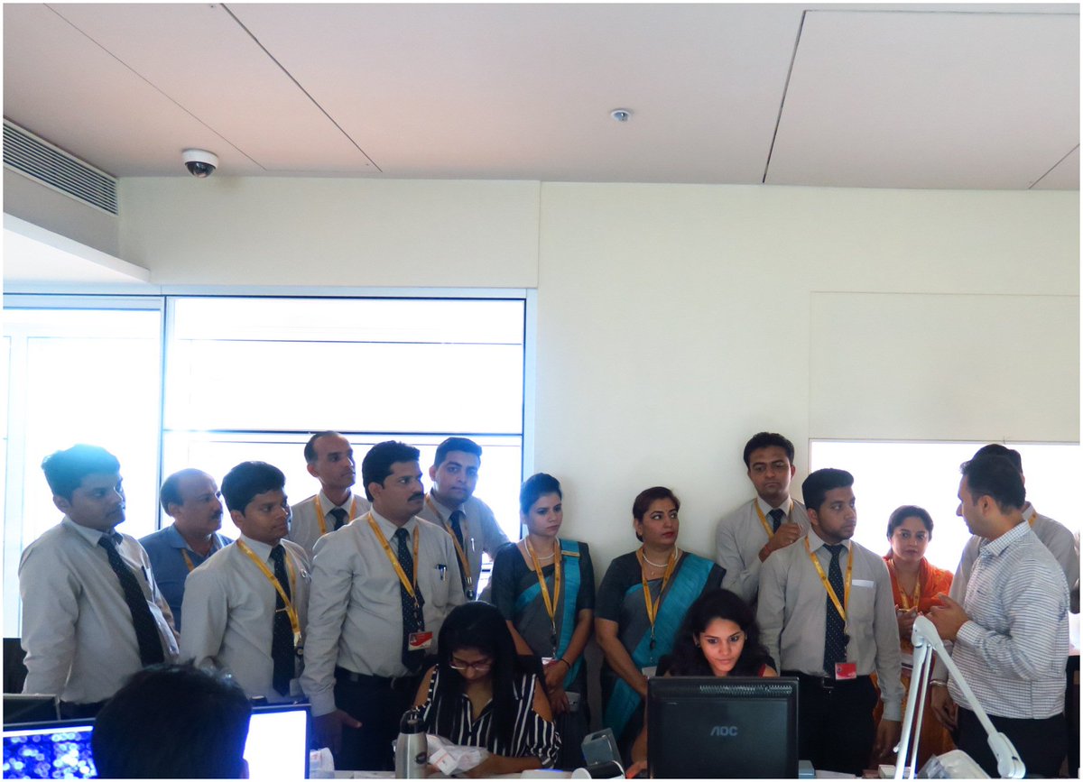 igiworldwide's tweet photo. IGI conducts 'Know Your Diamond' workshop for select store managers, the 'Anmol Ratans' of Reliance Jewels in Mumbai. Cont. 2
#IGI #KnowYourDiamond #RelianceJewels #IGICertified #Diamond #DiamondCertified https://t.co/TLtOxkTs6e