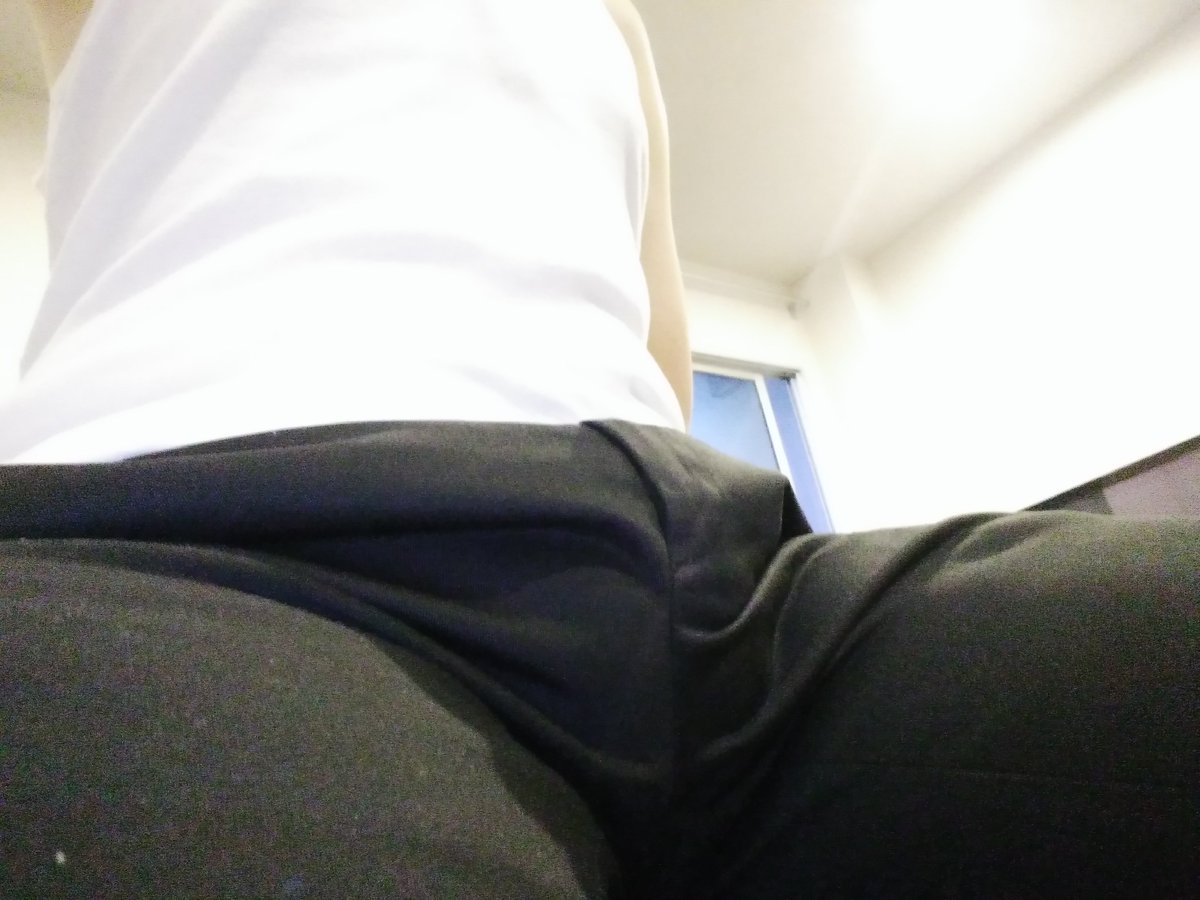 uchaisaeng's tweet photo. ใส่สแลคทีไรได้เรื่องทุกที https://t.co/pNAmlIRAwf