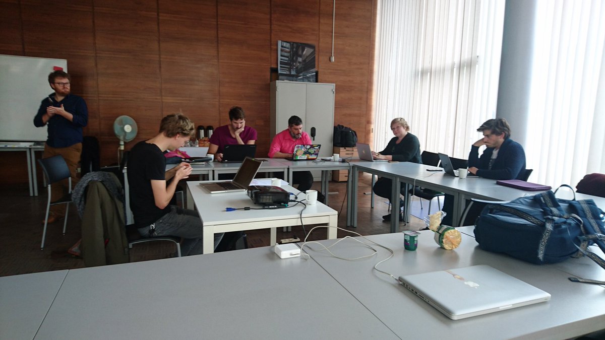 Day 2, change of atmosphere. Sprinting in <a href="/nest_gent/">NEST Gent</a> with <a href="/R_en_F/">Robbert&Frank</a> <a href="/logomachies/">🙄 Marc Buchy 🙄</a> @agryfp <a href="/alksnyte/">rasa</a> #commonsandart