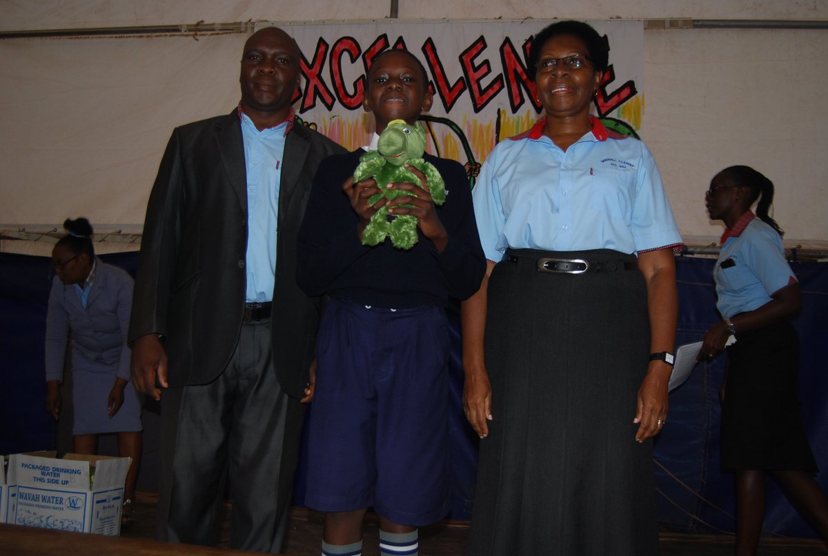 GreenhillUg's tweet photo. Students of #BuwaateCampus that participated in a competitive Mathematics contest and emerged as winners were recently awarded with beautiful piggy bags for their success and hard work.
Thank you for representing and making Greenhill Academy proud!
#GHA #GHAstudents #GHAwards https://t.co/K2j8sIBmB5