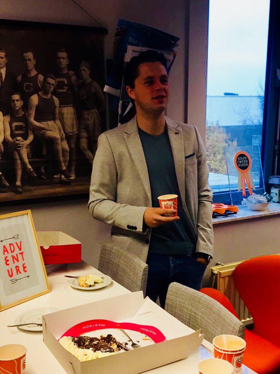timbodicker's tweet photo. Na 5 mooie jaren is het tijd voor een nieuwe uitdaging! Bedankt @Sport_Zaken op naar @ManpowerGroupNL #consultantwerving&amp;selectie #vansportnaarzaken https://t.co/6ehhHebHHa