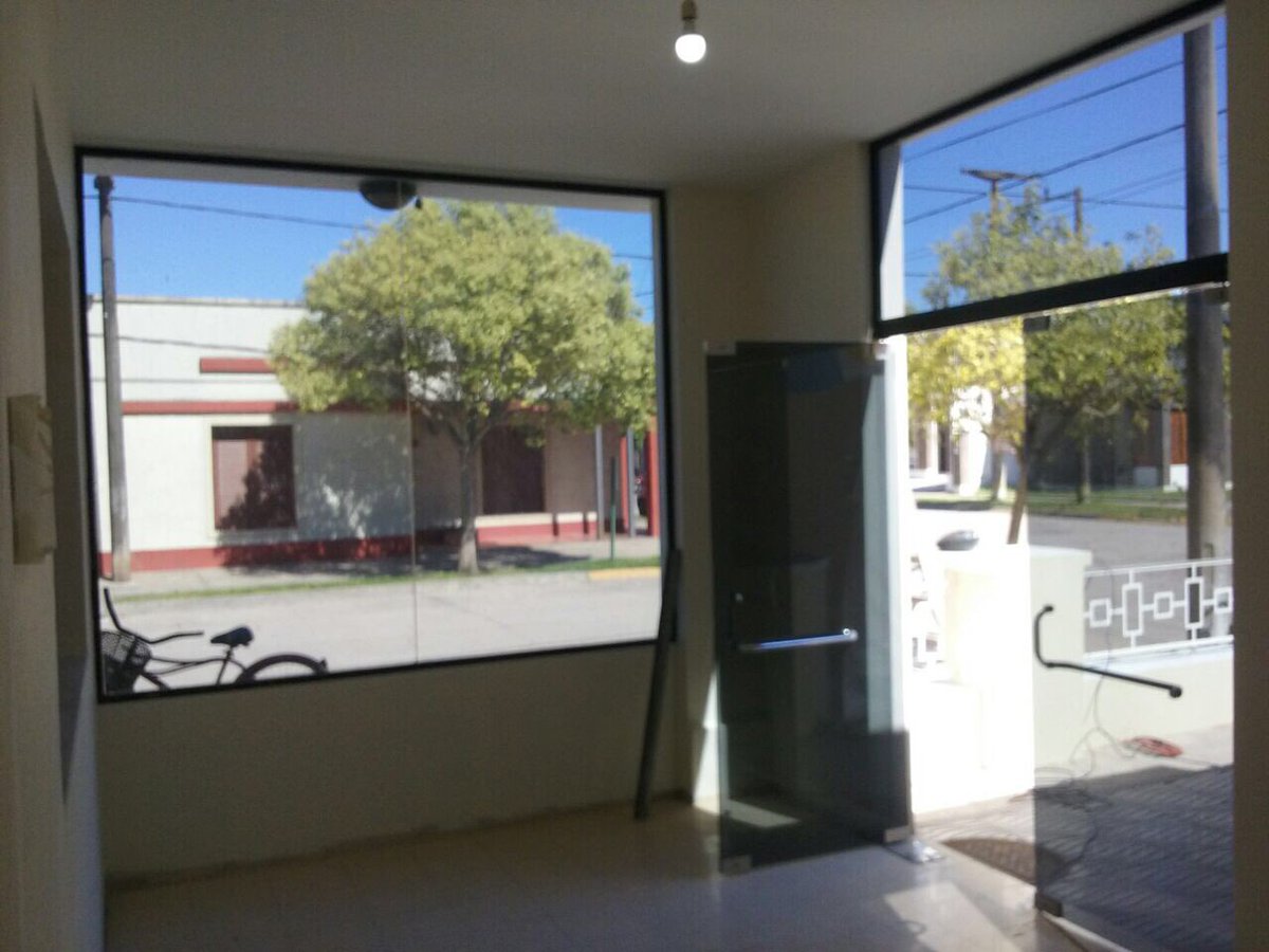 SarmientoComuna's tweet photo. RENOVACIÓN 
Asi va mejorando el edificio Comunal!
Más espacio, más seguro y más cómodo para que todos puedan aprovecharlo eficientemente.
Crecemos en obras, crece Sarmiento.
Comuna de SARMIENTO | cerca tuyo https://t.co/wQ1FvbMfUI