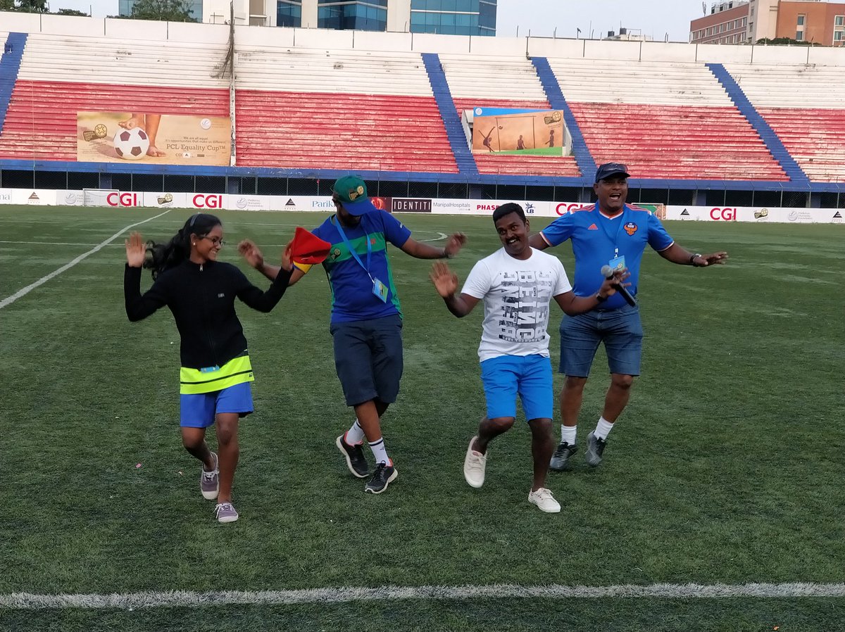 dpramathesh's tweet photo. #fun #sport #memorable 
End of the day #pcl2017 #pcl #parikrma #footballleague @parikrma https://t.co/ajLrPElE7g