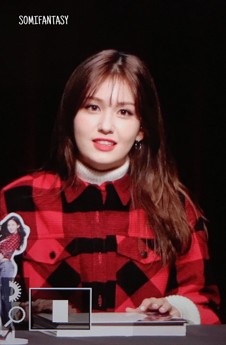 171124 잠뱅이
😆😆😆 
#전소미 #소미 #somi