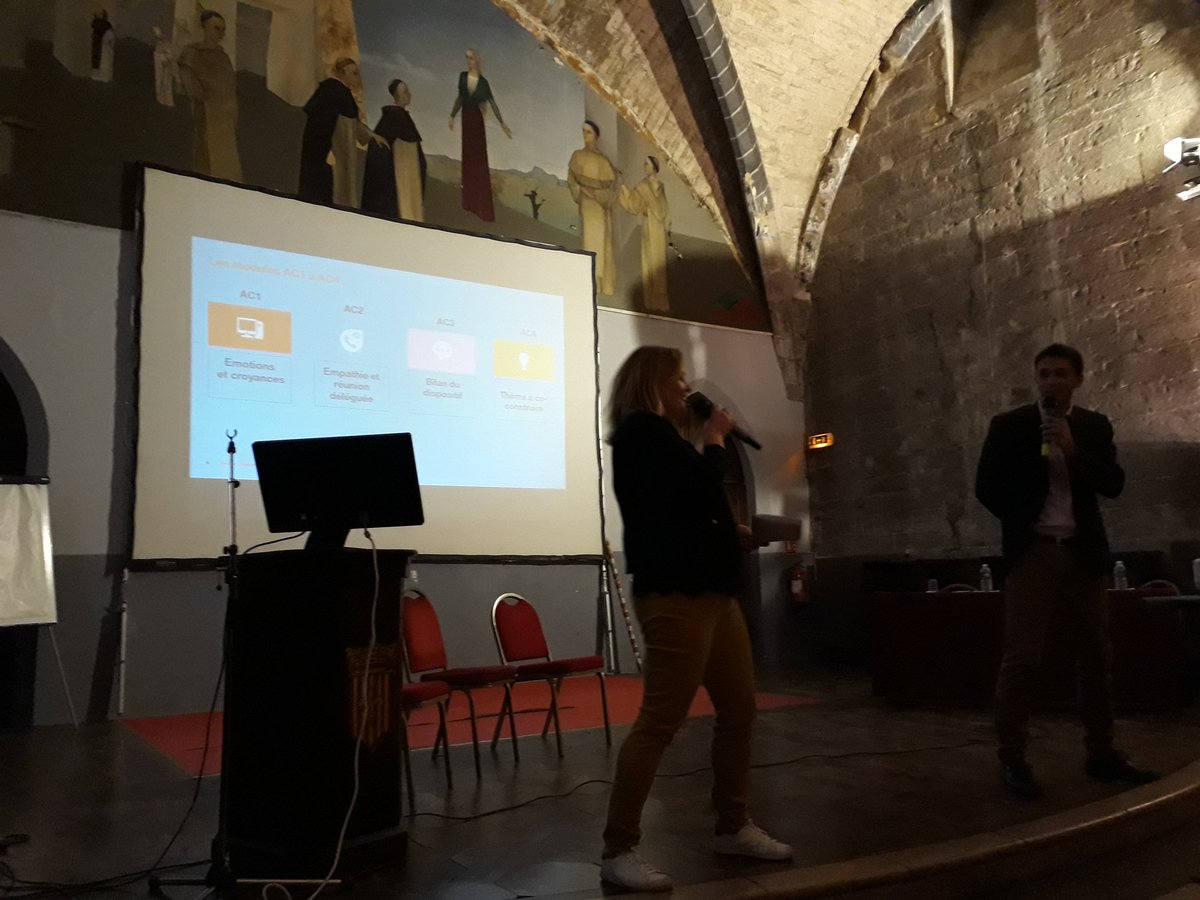 DominiqueGillon's tweet photo. Chouette moment de #partage autour de l'expérience #ME2020 entre les 3 UIs de la #DOSE lors du séminaire managers #UIRD ! Merci pour l'invitation @eric_grand @sophiepeuriere https://t.co/2Lm0kmW1L8