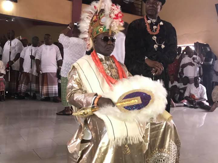 FidelisMbah's tweet photo. #Nigeria: Ex-militant leader #Ateke Tom is now a community leader. He has been installed as Amayanabo (King) of #Okochiri in #Okirika, Rivers State. Ateke Tom played a key role in the killing, attacks, kidnapping of expatriates &amp; locals in the oil-rich niger delta region. https://t.co/orI50U8kBC