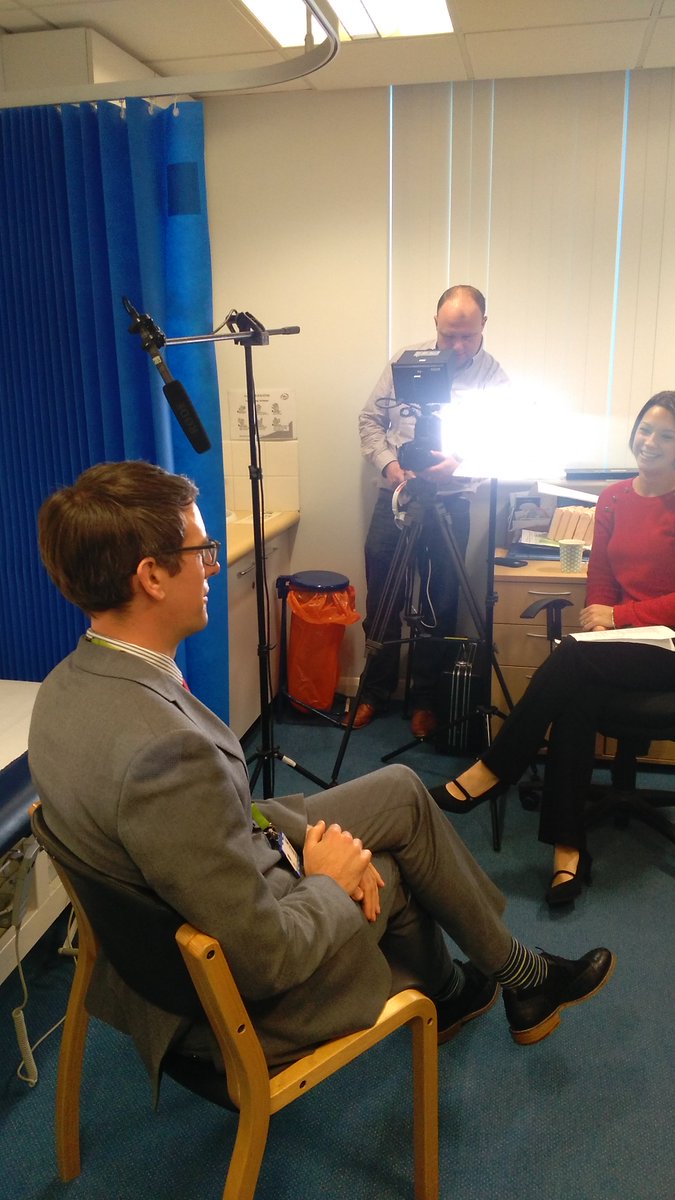BetterLocalCare's tweet image. Today we're filming Dr Robin Harlow about our new care model which will help bring together the health care services for our patients in Gosport. Find out more at: bit.ly/2zxExsT