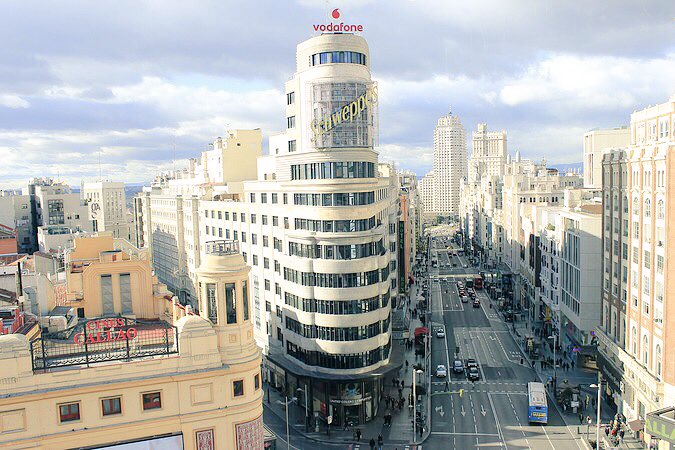 tapasbus's tweet photo. We wish you a #HappyWeekend from Madrid ☺️ #TapasBus is coming... Remember that it will start on 3 January! https://t.co/4lhctyt307