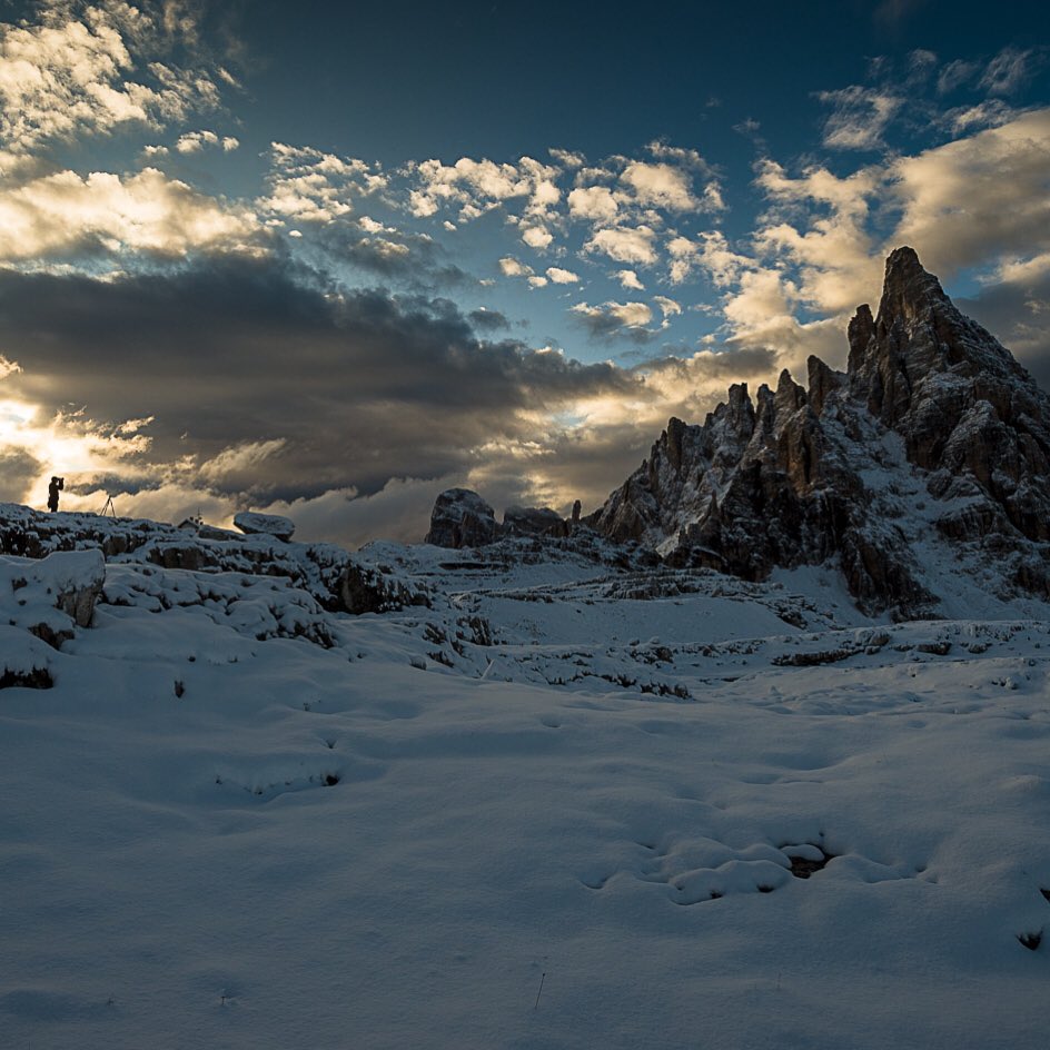 pixcube's tweet photo. Man versus the infinity of Nature , here between the early #lights in 3cime , #domites #italy . @visitsouthtyrol #goldenhour #sunrise #mountains https://t.co/xomW54FQ3k