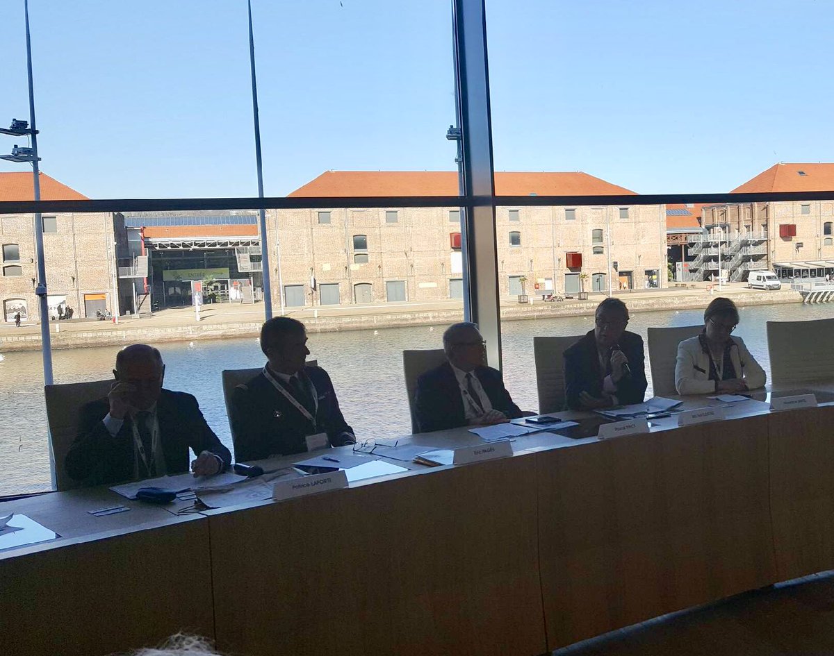 Navale , ENSM, ENSTA...et Paul BOUSQUET pour un « atelier formation » aux Assises de l’économie de la mer: lyceedelamer.fr/content/atelie…