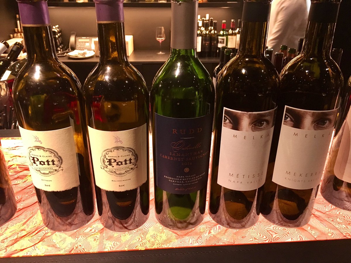 NapaWineSchweiz's tweet photo. 3rd edition of NAPA ROCKS! at NapaGrill: Awesome arrivage tasting with 30 top wines and plenty of delicious food. What a great night! https://t.co/W2R5kcASmh