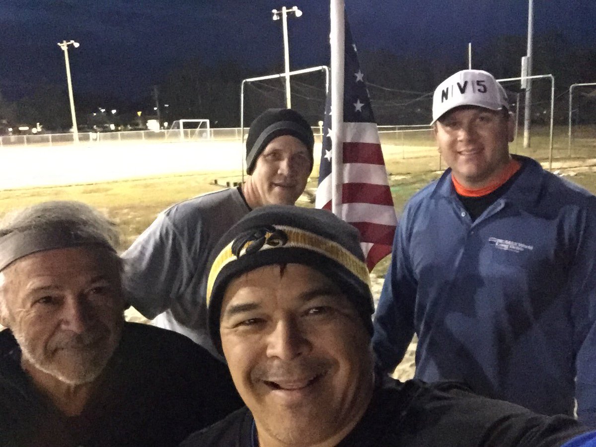 MattRHarris's tweet photo. 4 PAX posted post-Turkey Day @F3GrandStrand #blackbeard Thanks @heisenbergF3 for solid Q &amp; welcome Kegel reppin @F3Anderson #42degrees #4AOsIn4Days #F3Counts #HIM https://t.co/cDVKjdqZNg
