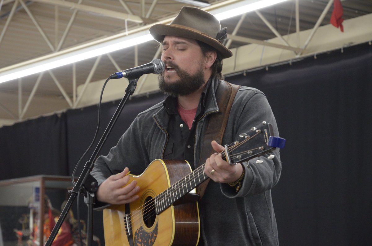 LITEwinnipeg's tweet photo. Local musician @jdedwards taking the stage to lead us into our last hour of #Breakfast2017. It’s not too late to join us! Come have breaky and help create jobs with some #newfriends #Winnipeg
We are at the Indian and Metis Friendship Centre, 45 Robinson St @ Dufferin Avenue. https://t.co/fxTemG4Gtz