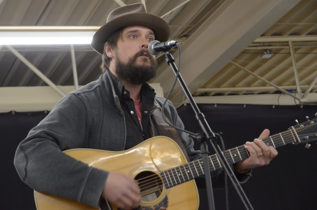 LITEwinnipeg's tweet photo. Local musician @jdedwards taking the stage to lead us into our last hour of #Breakfast2017. It’s not too late to join us! Come have breaky and help create jobs with some #newfriends #Winnipeg
We are at the Indian and Metis Friendship Centre, 45 Robinson St @ Dufferin Avenue. https://t.co/fxTemG4Gtz