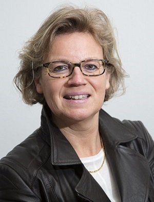 RegioBusiness's tweet photo. #Column @FabienneHol: 'Duurzame inzetbaarheid betekent een gezamenlijke verantwoordelijkheid. Werk aan de winkel dus voor werknemer en werkgever.' Lees meer: https://t.co/RudVXV6bjR https://t.co/A3c44EmRyt