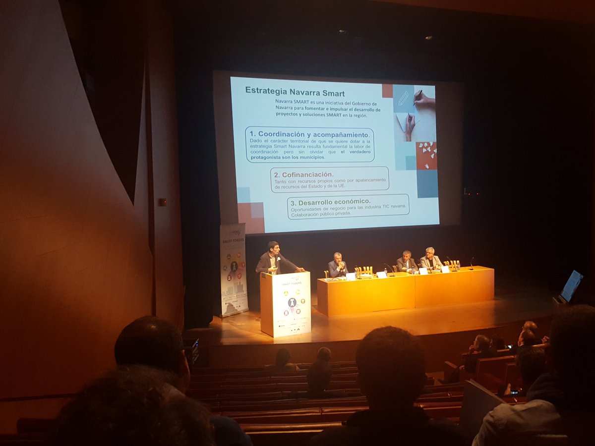 mjtardos's tweet photo. Tenemos que poner en valor el papel de empresas públicas #TIC como @tuitAST para mejorar nuestras regiones. #IIForoUnired https://t.co/6cFif1JoUk