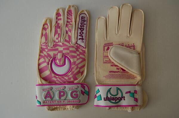 uhlsport retro gloves