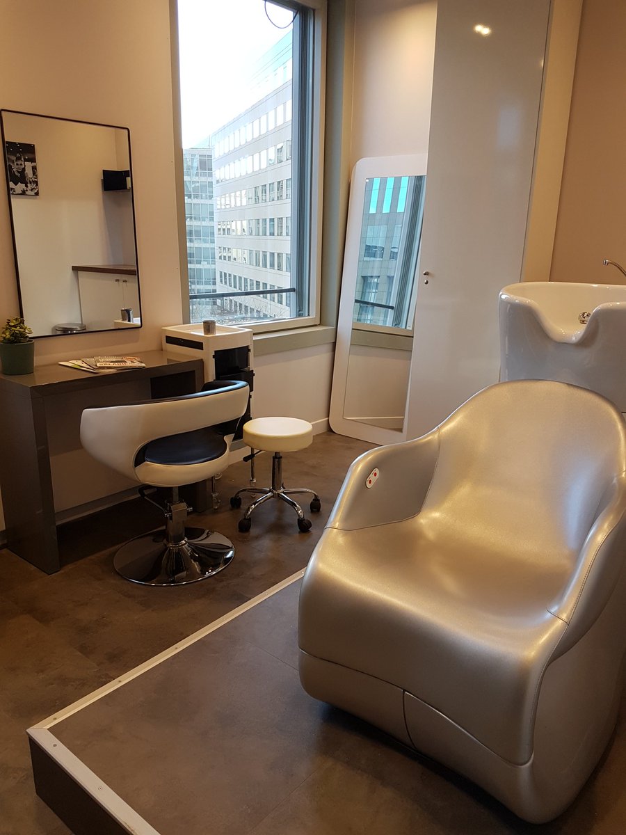 Syl_LAMBERT's tweet photo. Se #faciliter la vie et se #chouchouter : Découvrez la conciergerie de la Tour Egée 😉 https://t.co/bZYmNgTJ1S