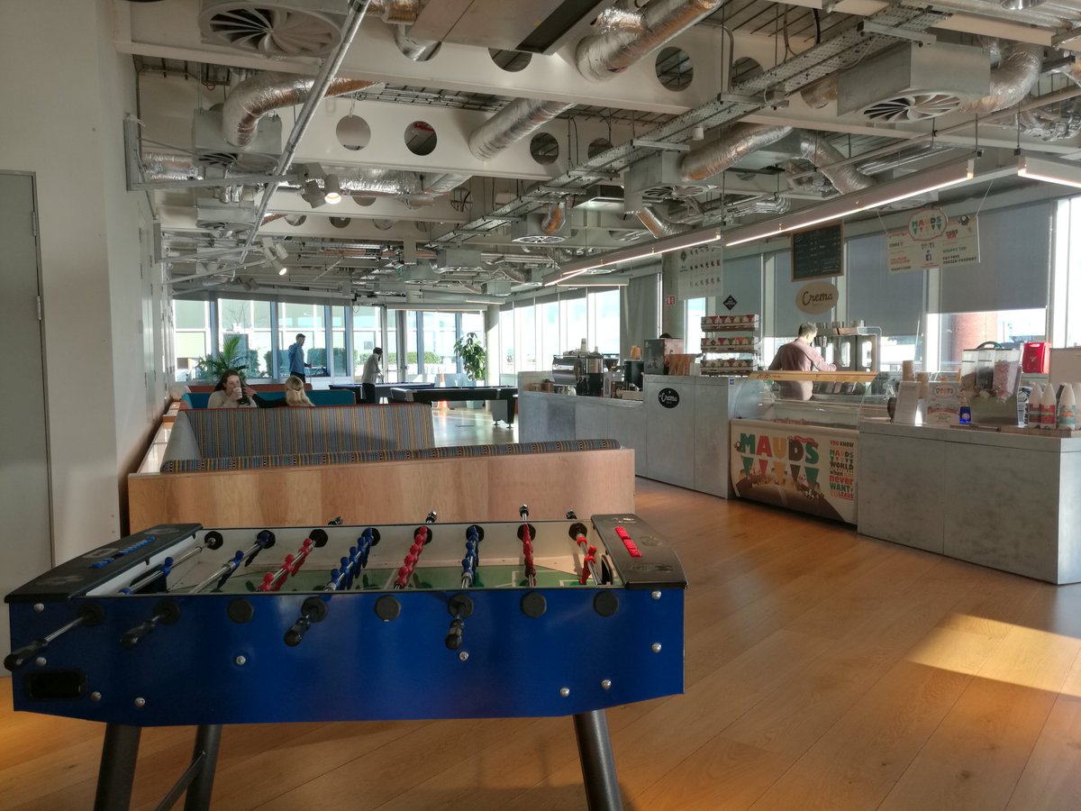 FranceIrelandCh's tweet photo. The @EDHEC_BSchool #seminar is coming to an end. We are very pleased that @facebook welcomed us this morning. Thank you very much! #FICCevent #FICCservices https://t.co/MLVkg3f07R
