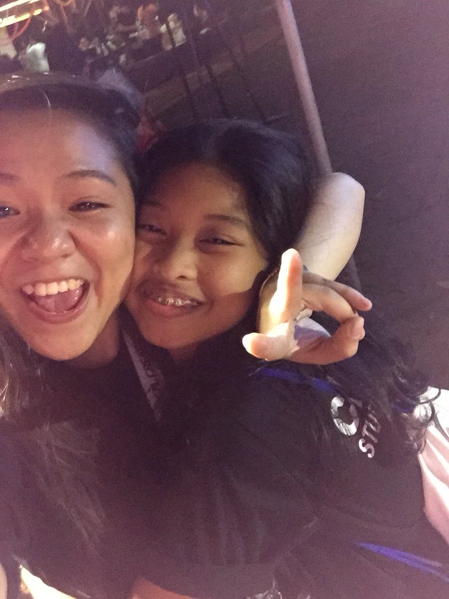 euzarella's tweet photo. @beamlnz shoutout sa unang ate at isa sa mga unang kumausap sa akin HAHAHA I LOOOVE YOU ATE BEAAA!! Last mo na ito :(( Kyot natin dito oh HAHA 💕

#CFADWEEK2017 https://t.co/wWQtVsOWCp