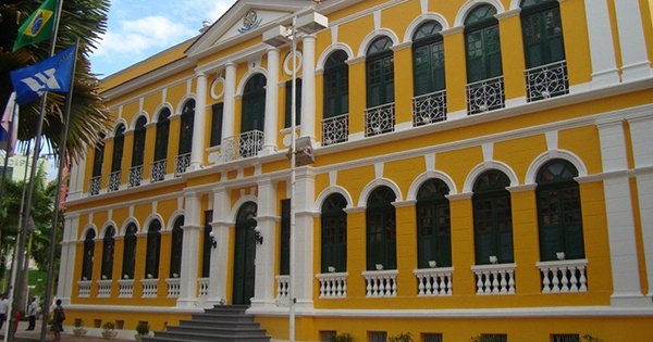 AGazetaES's tweet photo. Cinco prefeituras abrem seleções com salário de até R$ 5,4 mil no ES ⚠️➡️ https://t.co/1oUyoHykL5 https://t.co/3GExCprn2X