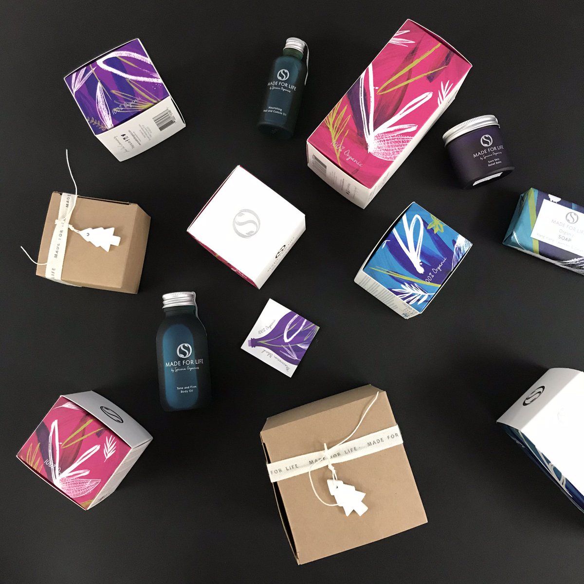 madeforlife_'s tweet photo. The best #blackfriday #beauty deals via @MetroUK including our 20% off https://t.co/bS8rZhlkEk code GREEN20 at the till. Shop now https://t.co/FnXb5htH8X https://t.co/RBD4uirRK5