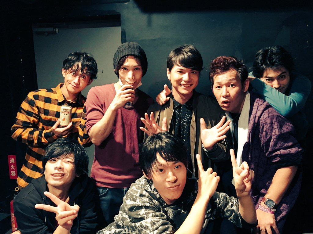 yamadatakumi21's tweet photo. 轟DASHERS「リセット」無事に初日終えました～‼️
お越しいただいた方々ありがとうございました♪ヽ(´▽｀)/
初日ゲストの滝川広大さんありがとうございました✨✨
明日も張り切ってがんばるぞぃ⤴️⤴️⤴️ https://t.co/iFFb5V36KE