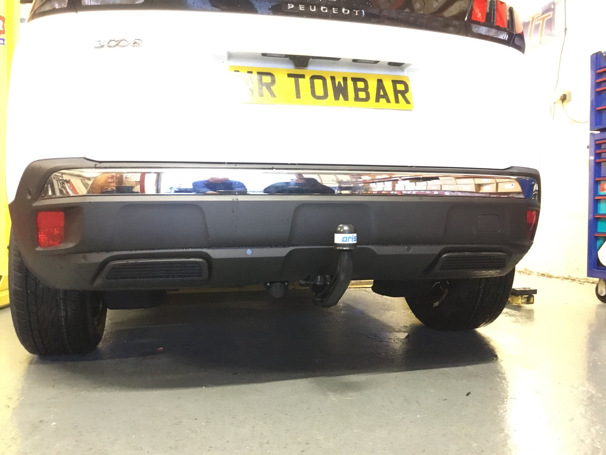 X Mr Towbar LTD