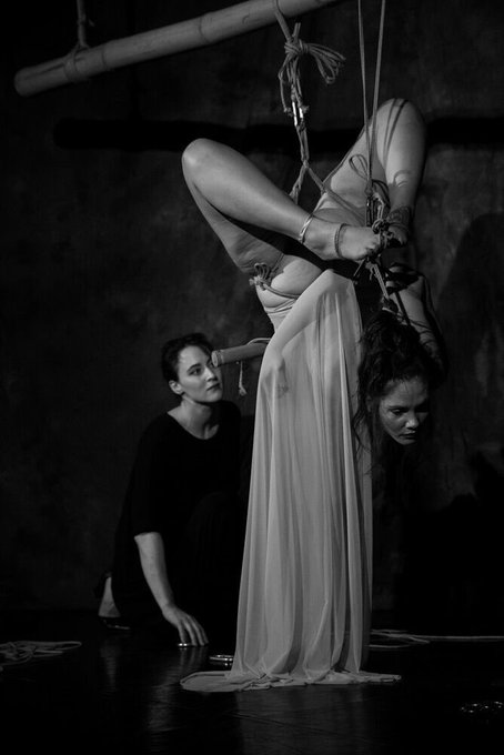 Performing at Prague Shibari Festival with the incredible @inoublietta in my @mocojute , photos by Soptik