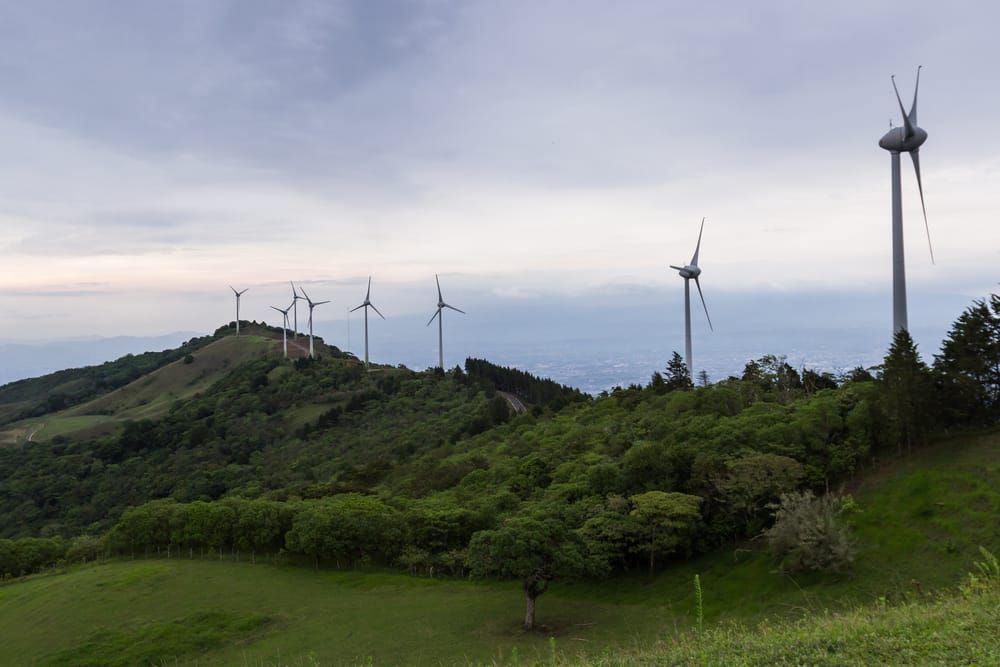 EcoInventos's tweet photo. Nuevo récord: Costa Rica celebra 300 días viviendo solo con energía renovable.

https://t.co/DsWiCWg8CF https://t.co/AiYG8QzpgA