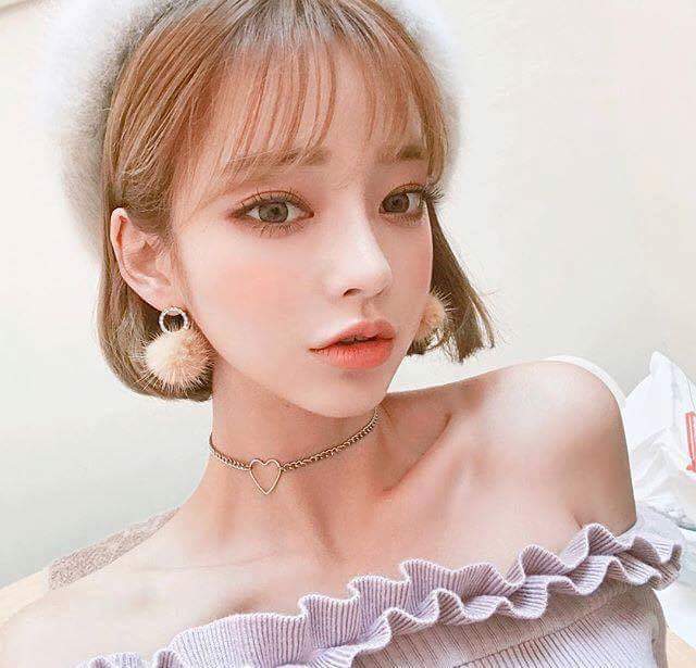 韓国ファッション通販サイト\"chuu\"のモデルをするカン・テリ