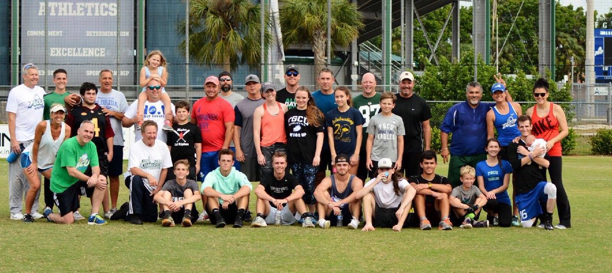 KavEagle's tweet image. Another awesome @FGCUEagles Parents vs Kids Turkey Bowl - happy to report the right team stayed undefeated w/ hard fought 6-0 W #WingsUp #Family #FunTradition