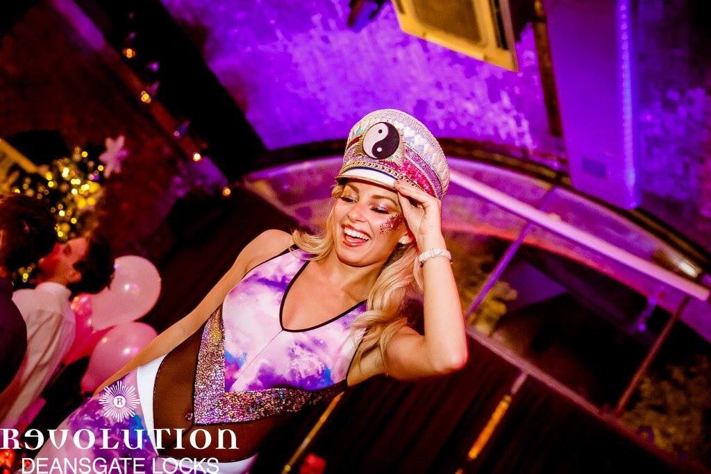 CARMINAENTS's tweet photo. 💫 COSMIC LURVE 💜 Bringing all the sexy space vibes to @RevolutionDG last Saturday! https://t.co/2nZKlqeNCm