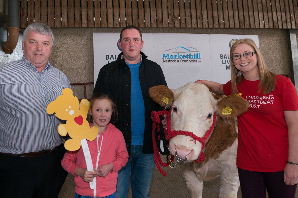 Chldns_Hrtbeat's tweet image. We are indebted to local farming community in NI who raised £52,000 at #Markethill Livestock Market last night! Truly humbled by the generosity and support shown in helping local heart children in N.I #thankyou #FridayFeeling @FarmingLifeNI @farmweek @AgrilandIreland
